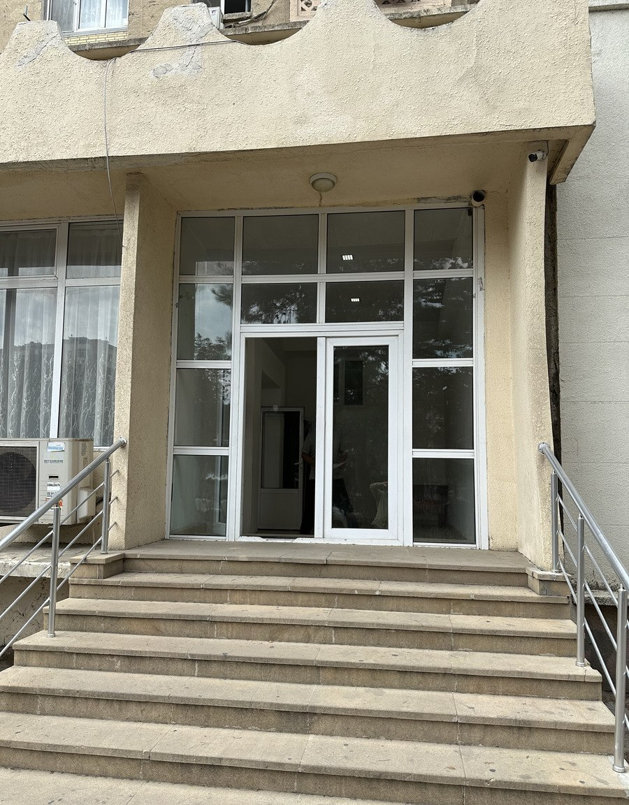 663 m² Orta təmirli obyekt satılır — Əmlak, Bakı (4)