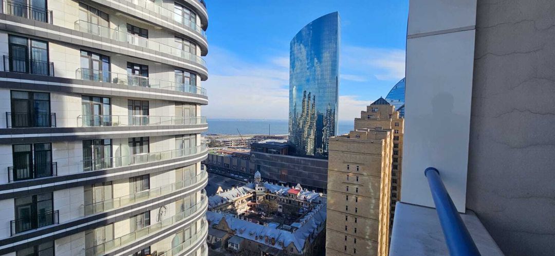 Satılır 3 otaqlı yeni tikili 135 m² — Mənzil, Bakı (2)