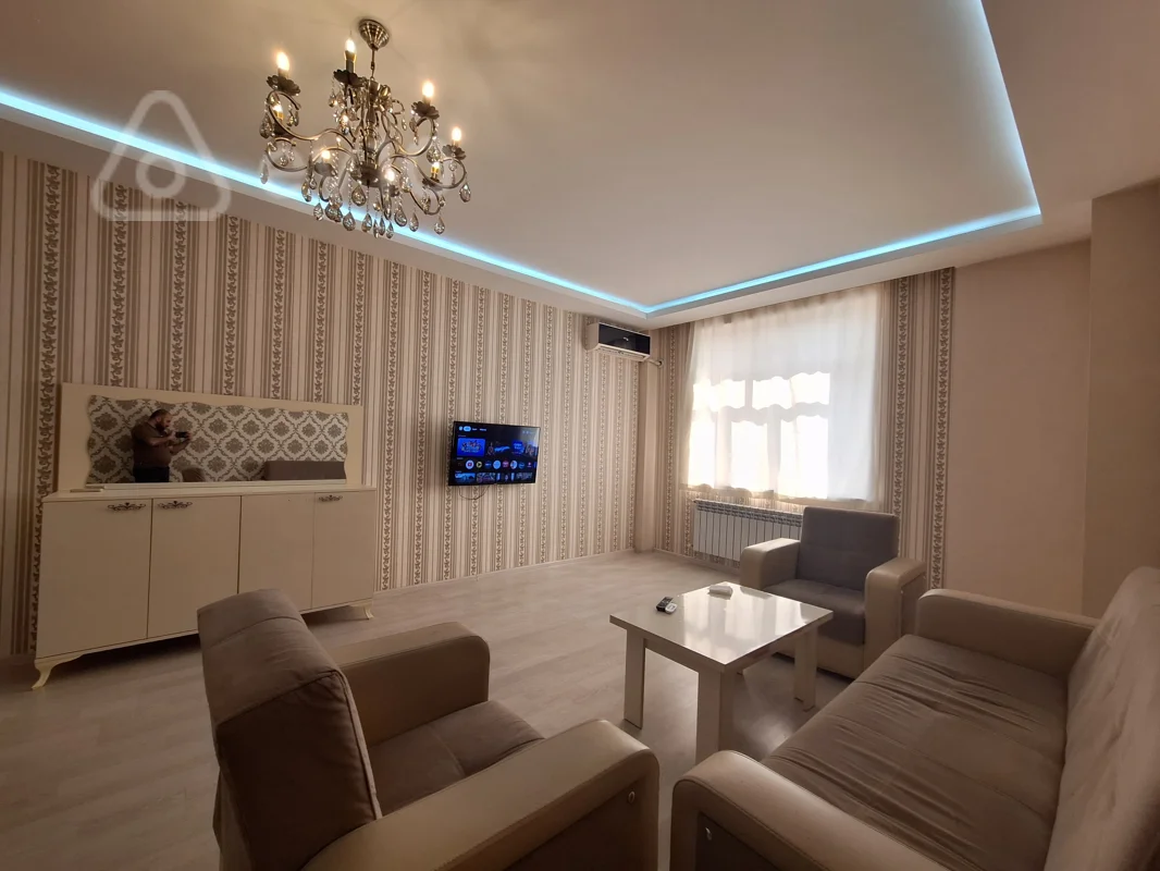 2 otaqlı mənzil, 112 m², Heydər Əliyev Mərkəzinin yaxınlığı — Bakı