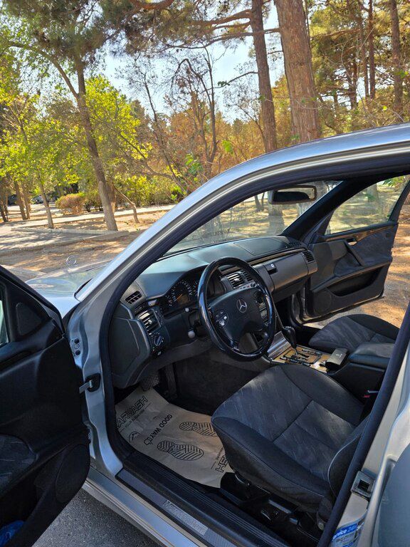 Mercedes E 240, 2.4 L, 2000 il, 320 245 km — Avtomobillər, Sumqayıt (6)