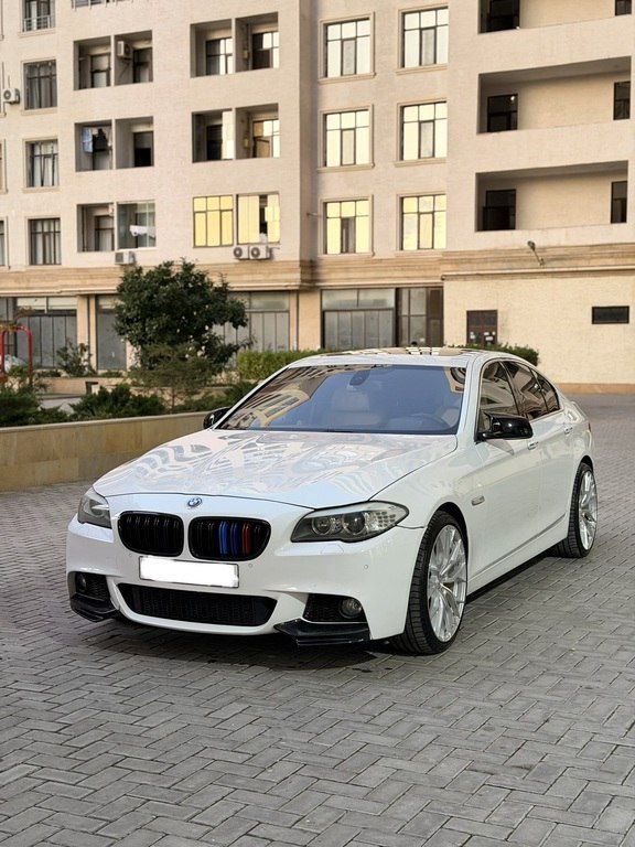 BMW 528, 2.0 L, 2013 il, 239 893 km — Avtomobillər, Bakı (2)
