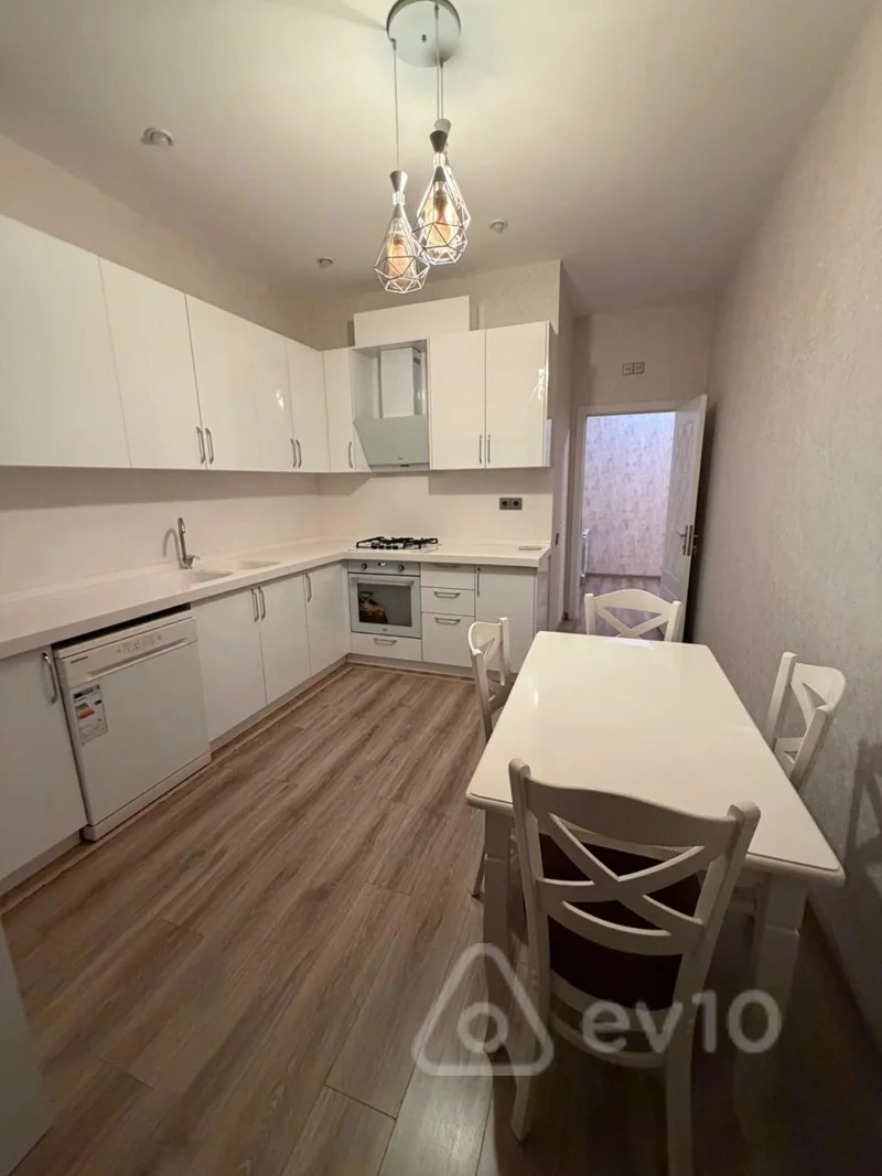3 otaqlı mənzil, 150 m², Tblisi prospekti. — kirayə — Mənzil, Bakı (6)