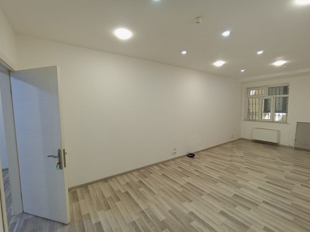 İcarəyə verilir 1 otaqlı ofis 30 m² — Ofis, Bakı (3)