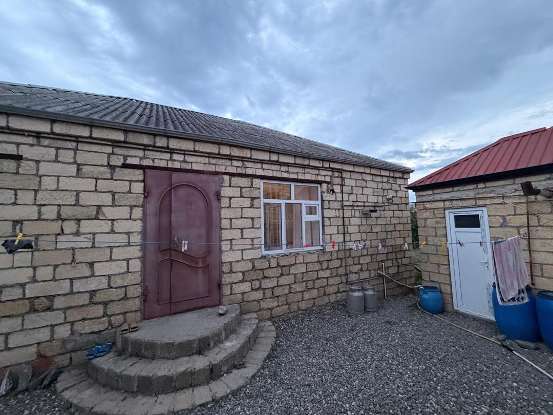 Satılır 4 otaqlı həyət evi/bağ evi 100 m² — Ev, villa, Quba (3)