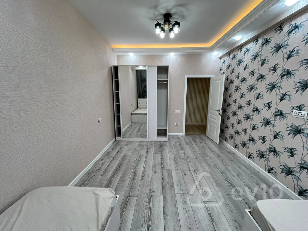 3 otaqlı mənzil, 140 m², Ceyhun Səlimov küçəsi — kirayə — Mənzil, Bakı (5)