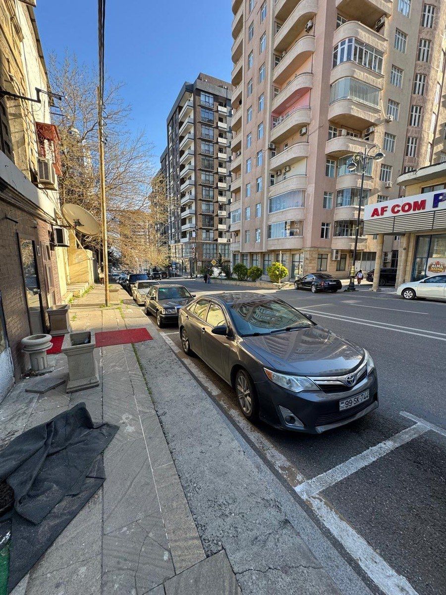 Satılır obyekt 85 m² — Əmlak, Bakı (12)