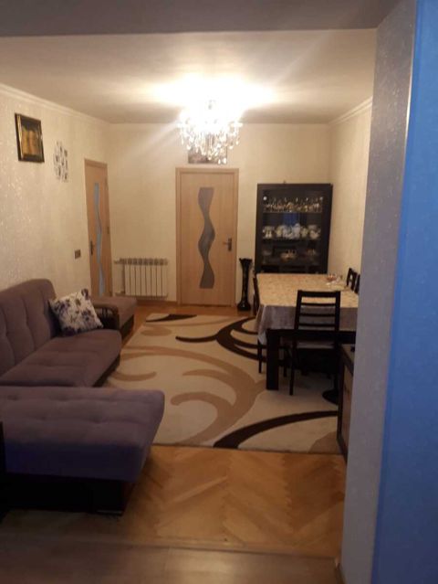 İcarəyə verilir 2 otaqlı köhnə tikili 55 m² — Bakı