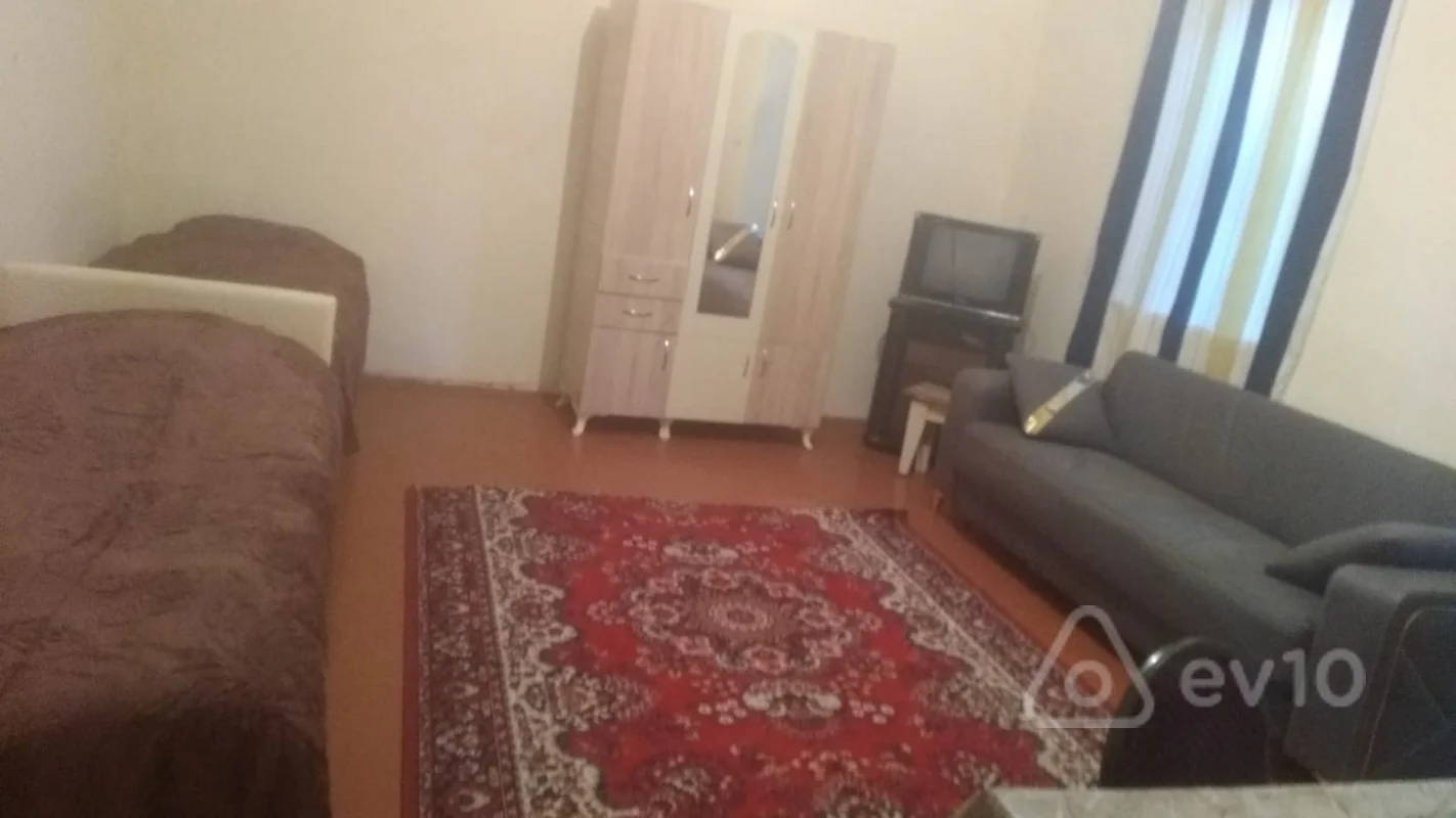 2 otaqlı həyət evi, 50 m², Bayıl — kirayə — Ev, villa, Bakı (11)