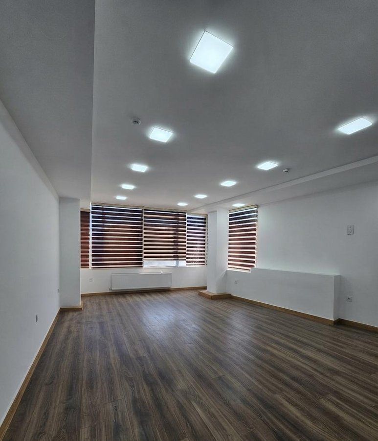 Ofis icarəyə verilir, 400 m², Xətai rayon,Ağ ş. qəs. Babək prospekti, Bakı — Ofis, Bakı (6)