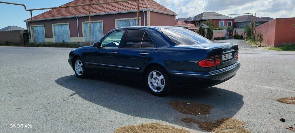 Mercedes E 200, 2.0 L, 2000 il, 396 000 km 90-OP-179 — Avtomobillər, Bakı (9)
