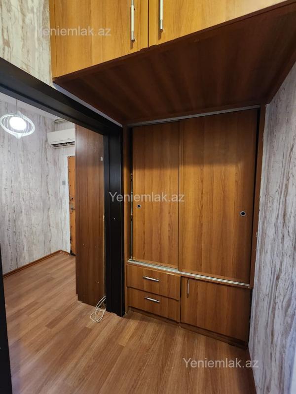 Satılır 2 otaqlı Bina evi menzil (Köhnə tikili), 60 m², 6-cı mikrorayon — Mənzil, Sumqayıt (12)