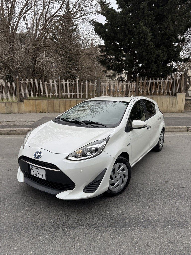 Toyota Aqua, 1.5 L, 0.87 kWh, 2019 il, 83 000 km 77-OM-601 — Avtomobillər, Bakı (4)