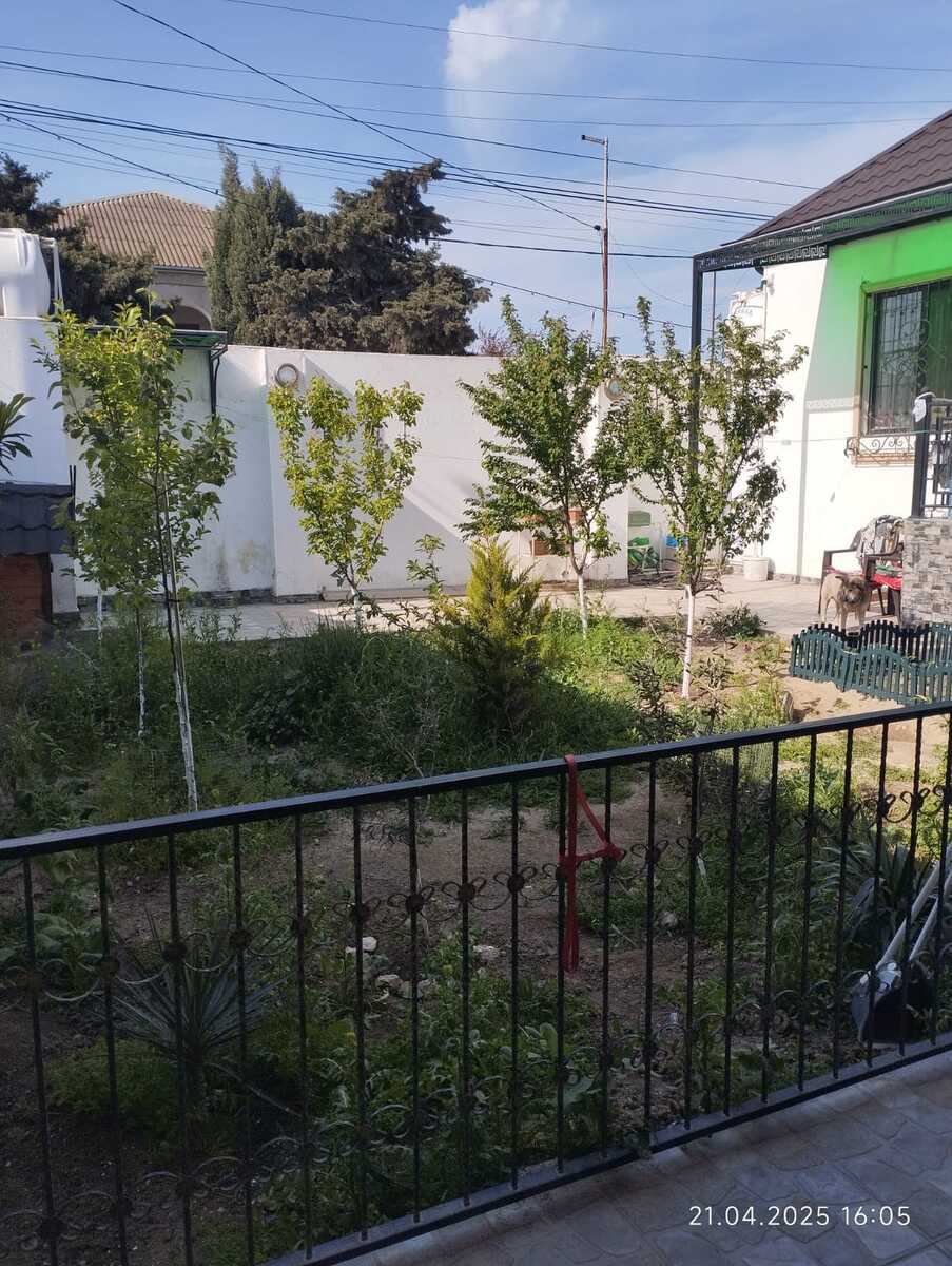 Satılır 4 otaqlı həyət evi/bağ evi 130 m² — Ev, villa, Bakı (3)