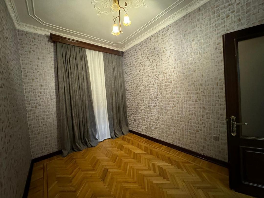 İcarəyə verilir 3 otaqlı köhnə tikili 87 m² — Mənzil, Bakı (6)