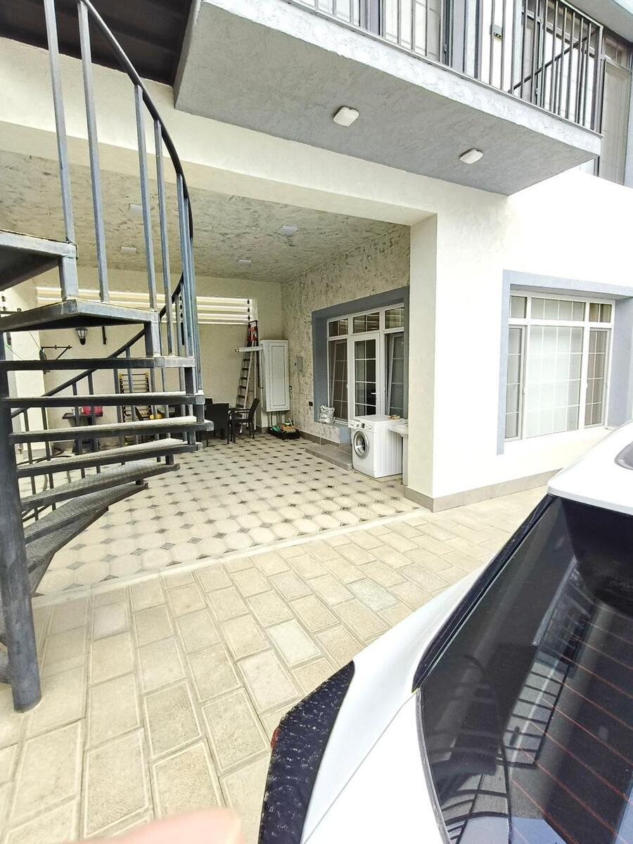 Satılır 6 otaqlı həyət evi/bağ evi 205 m² — Ev, villa, Bakı (5)