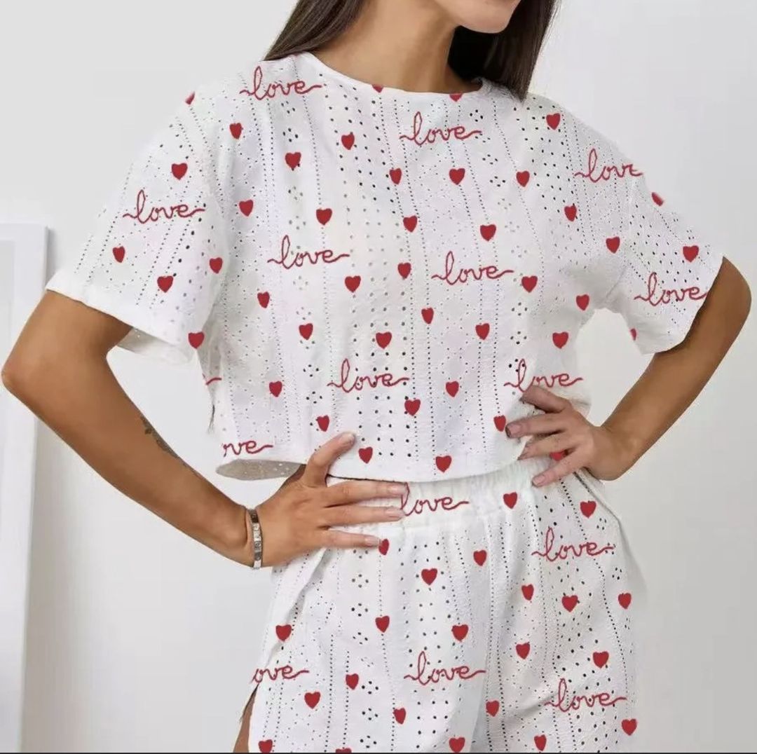 Qadınlar üçün şortlu pijama dəsti 001717, ağ/qırmızı, pambıq, ölçü One size — Mallar, Bakı (2)