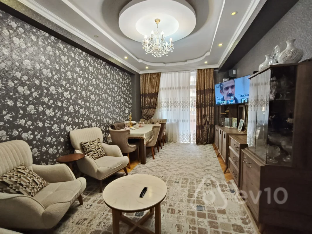 3 otaqlı mənzil, 81 m², Məzahir Rüstəmov k — Bakı