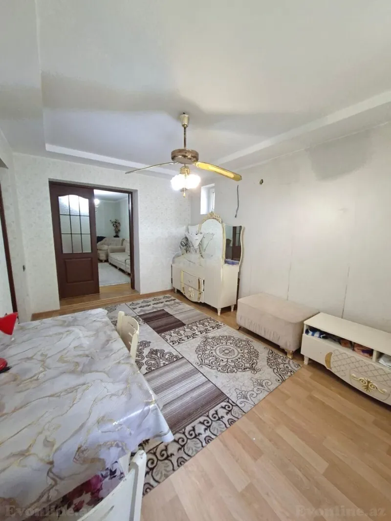 Kirayə verilir 3 otaqlı Mənzil Köhnə tikili 70 m² Bakı, Yasamal r., Elmlər Akademiyası m — Mənzil, Bakı (4)