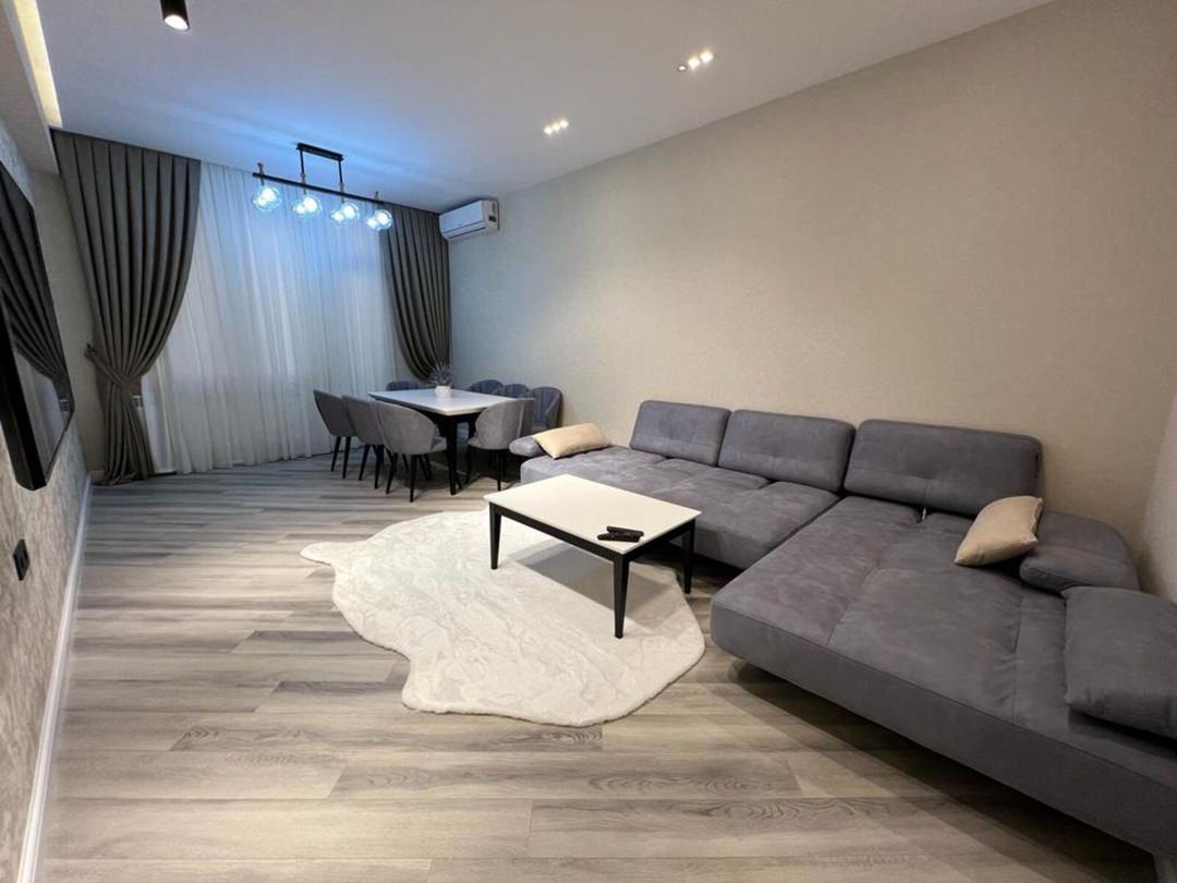 İcarəyə verilir 3 otaqlı yeni tikili 135 m² — Mənzil, Bakı (3)