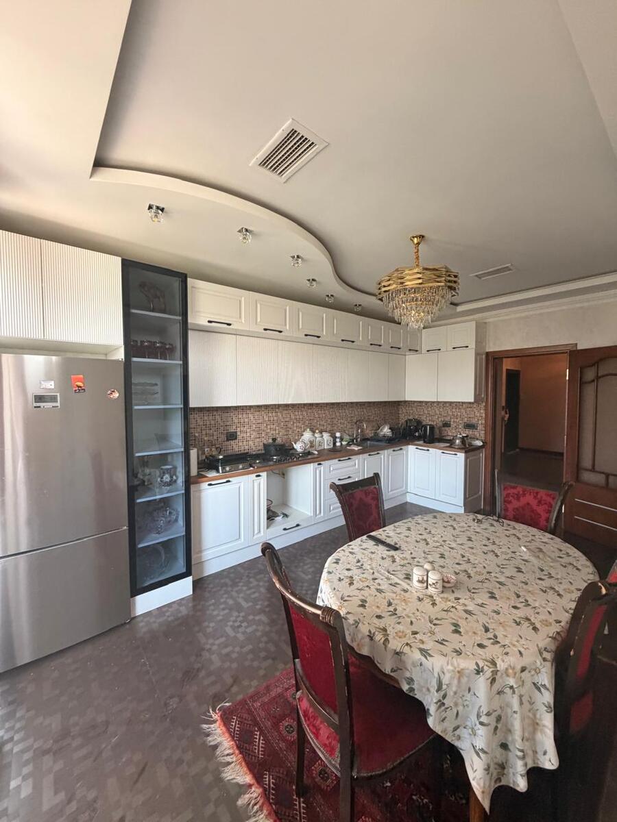 Satılır 4 otaqlı yeni tikili 168 m² — Mənzil, Bakı (8)