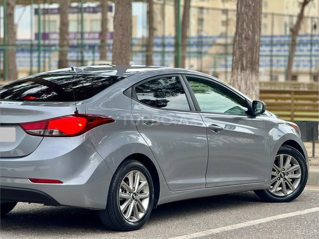 Hyundai Elantra, 1.8 L, 2015 il, 211 201 km — Avtomobillər, Bakı (10)