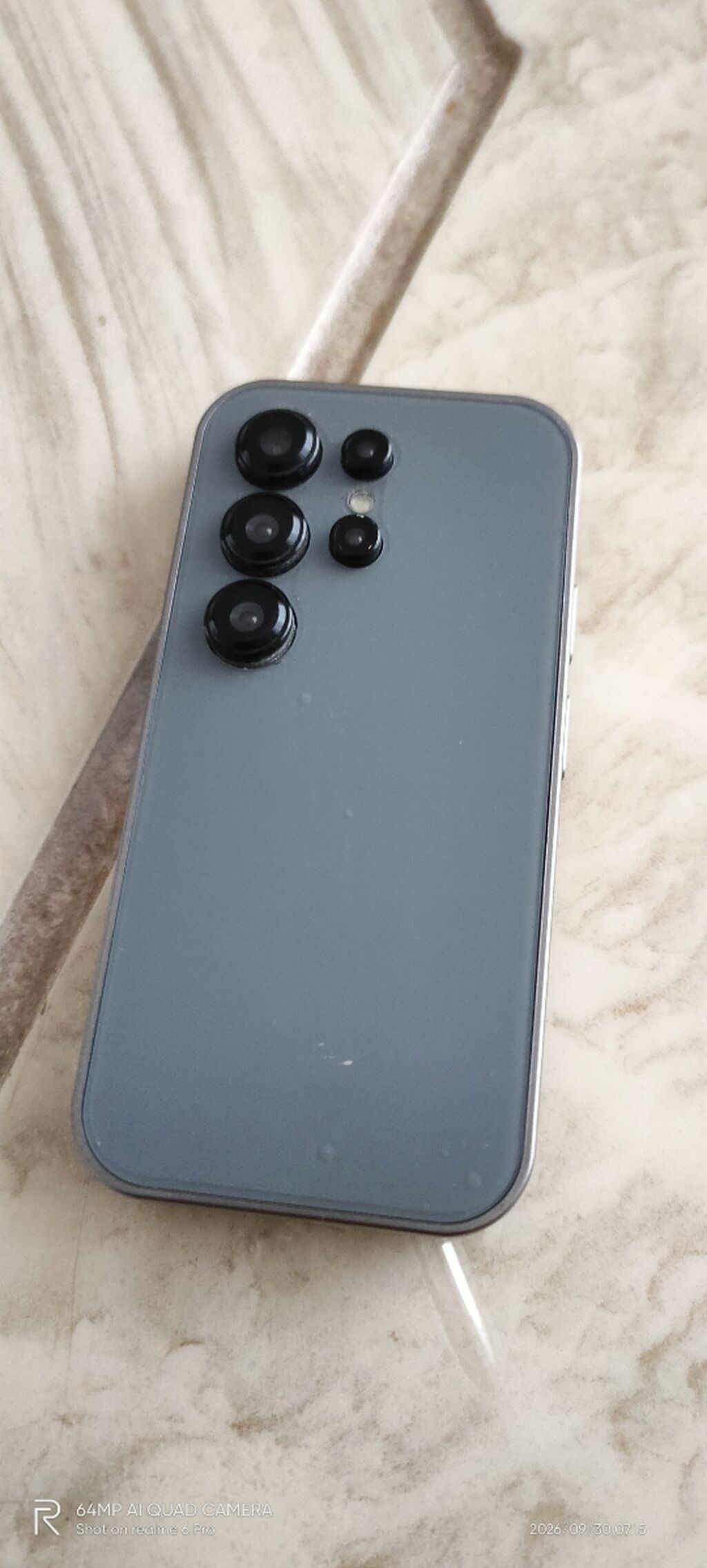 Samsung Galaxy S25 Ultra — Samsung, Digah (7)