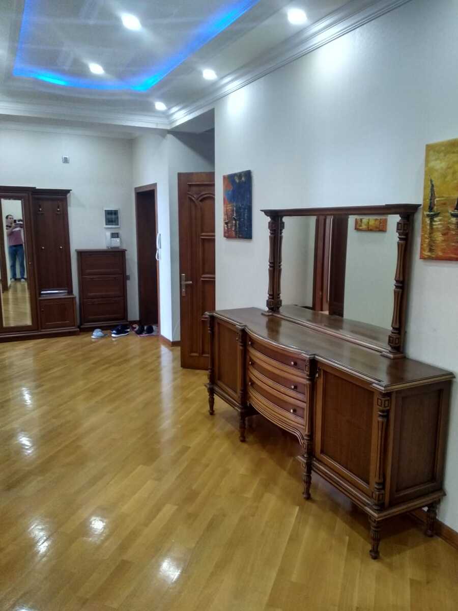 Satılır 4 otaqlı yeni tikili 145 m² — Mənzil, Bakı (9)