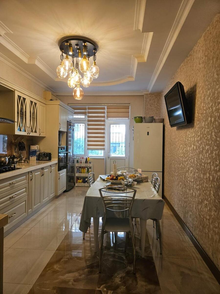 Satılır 4 otaqlı yeni tikili 203 m² — Mənzil, Bakı (8)
