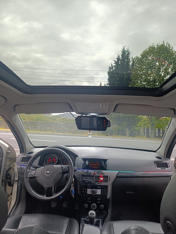 Opel Astra, 1.4 L, 2006 il, 266 000 km 99-OZ-342 — Avtomobillər, Qax (3)