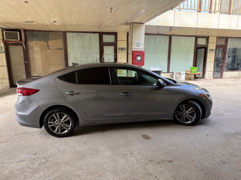 Hyundai Elantra, 2.0 L, 2018 il, 165 856 km — Avtomobillər, Bakı (7)