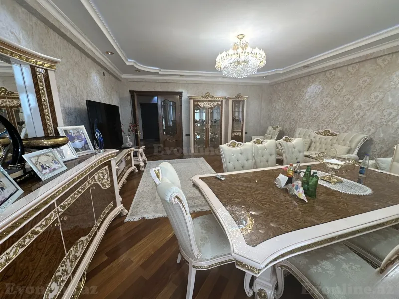 Satılır 5 otaqlı Mənzil Yeni tikili 270 m² Bakı, Nəsimi r., 28 May m — Mənzil, Bakı (3)