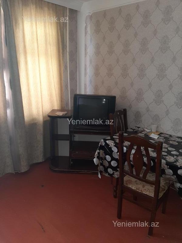 Satılır 1 otaqlı Bina evi menzil (Köhnə tikili), 31 m², 5-ci mikrorayon — Mənzil, Sumqayıt (6)