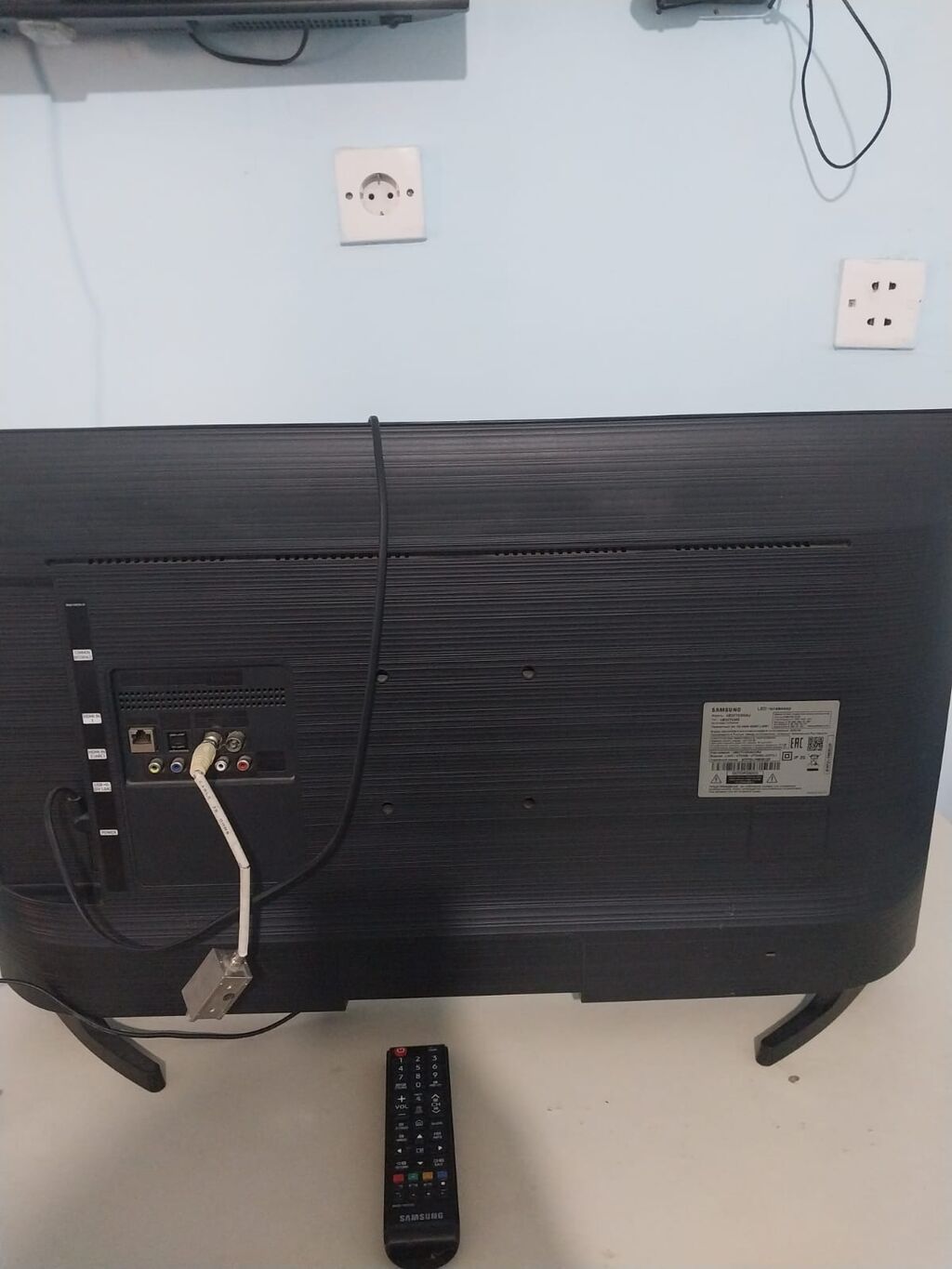 Samsung LED televizor, model: UE40J5200AK. Ekran diaqonalı 40 düym — Televizorlar, Digah (3)