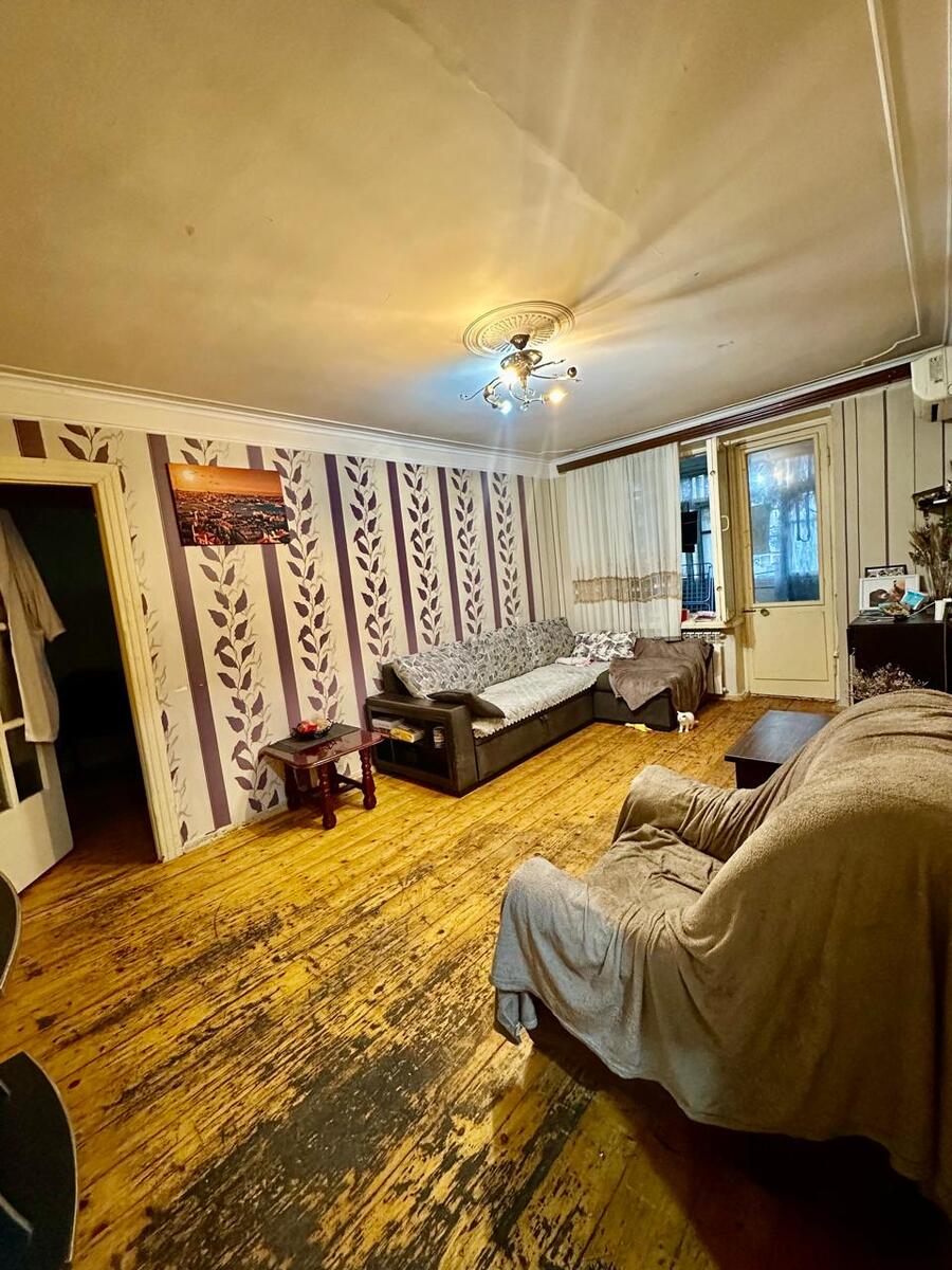Satılır 2 otaqlı köhnə tikili 55 m² — Mənzil, Bakı (2)