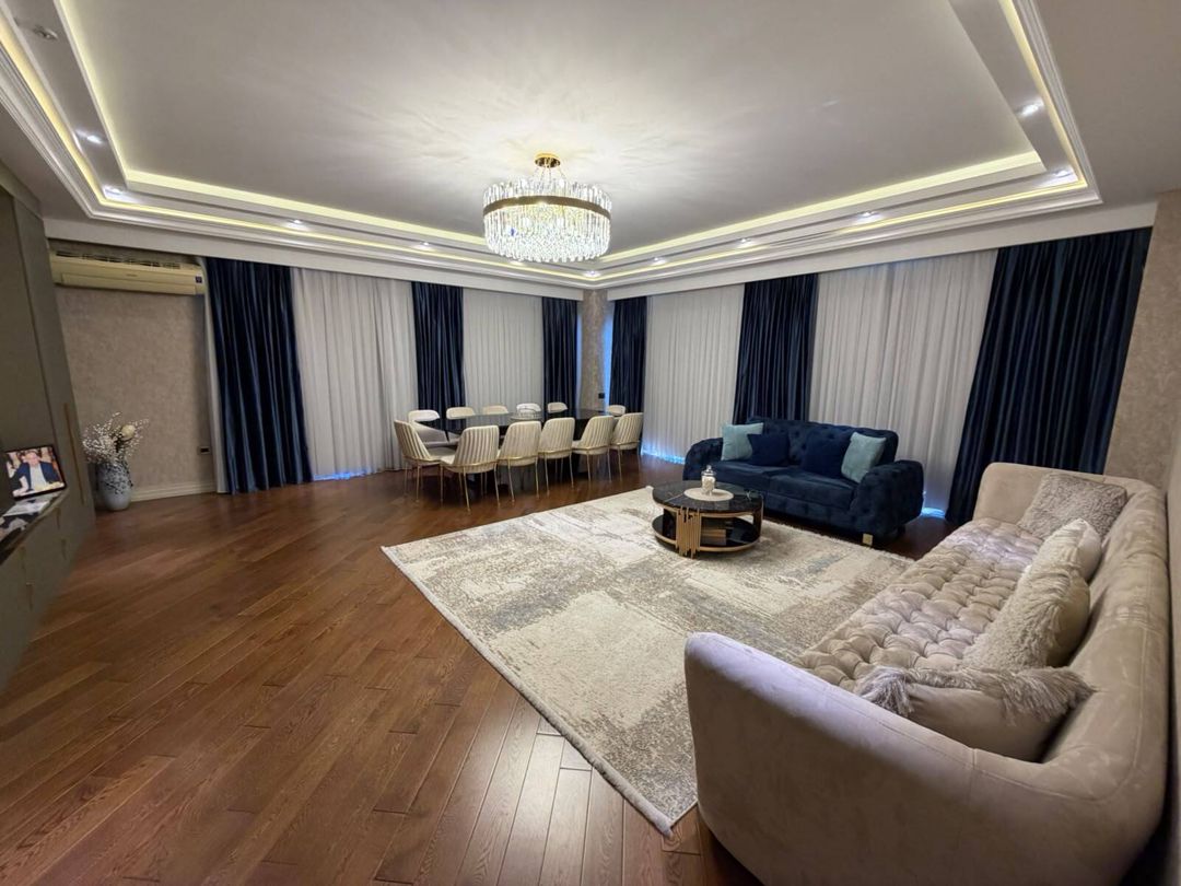 İcarəyə verilir 4 otaqlı yeni tikili 210 m² — Mənzil, Bakı (2)