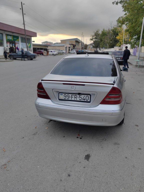 Mercedes C 200, 2.0 L, 2001 il, 374 000 km 99-FR-540 — Avtomobillər, Şamaxı (6)