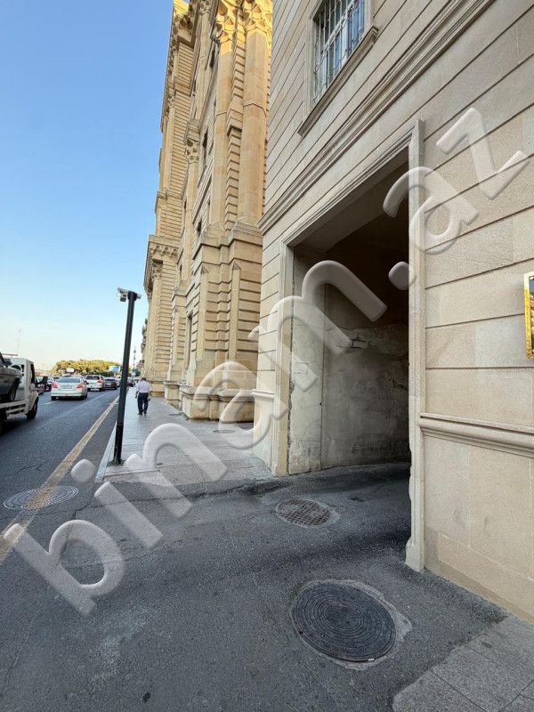 4 otaqlı Köhnə tikili, Kirayə (aylıq), Bakı, Səbail, İçəri şəhər — Mənzil, Bakı (2)