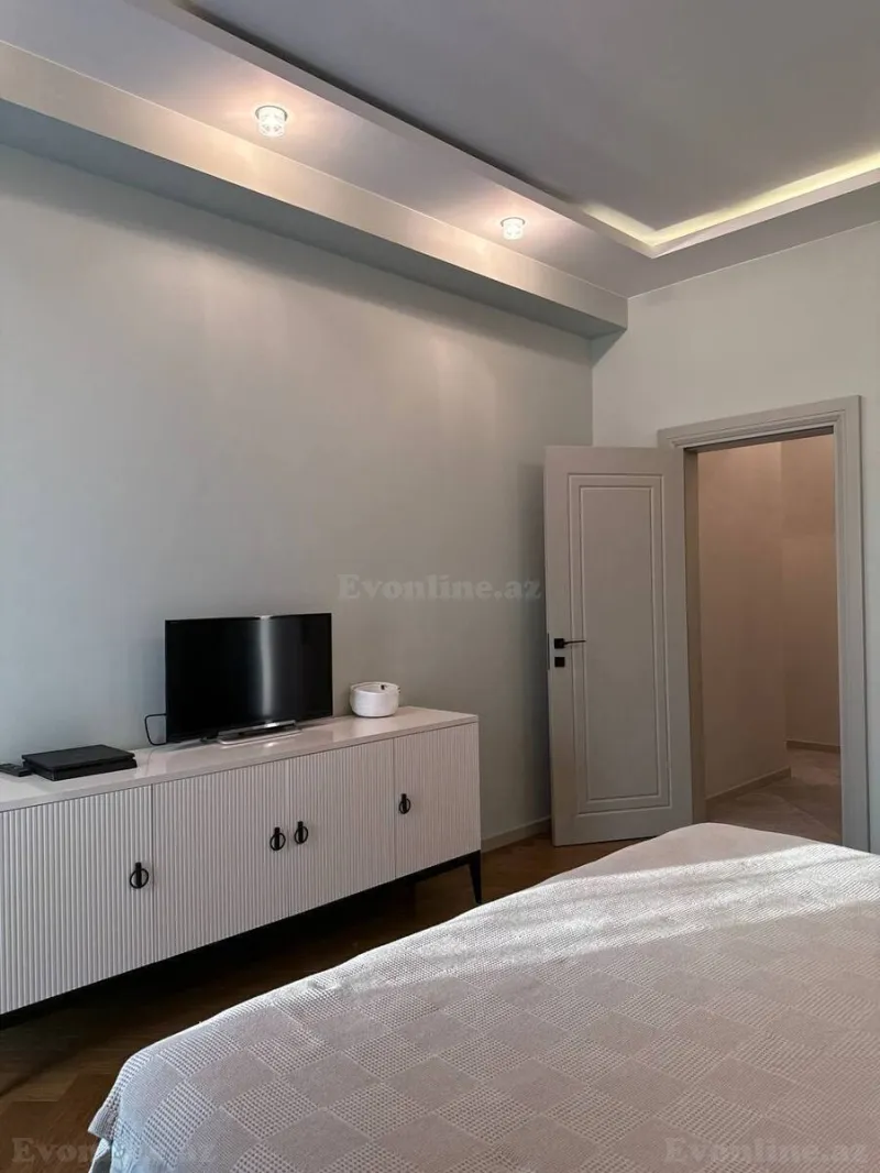 Satılır 3 otaqlı Mənzil Yeni tikili 141 m² Bakı, Sabunçu r — Mənzil, Bakı (5)
