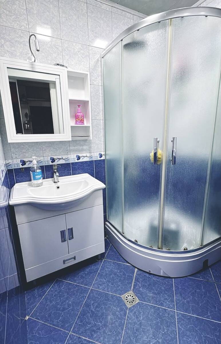 Satılır 2 otaqlı köhnə tikili 70 m² — Mənzil, Bakı (8)