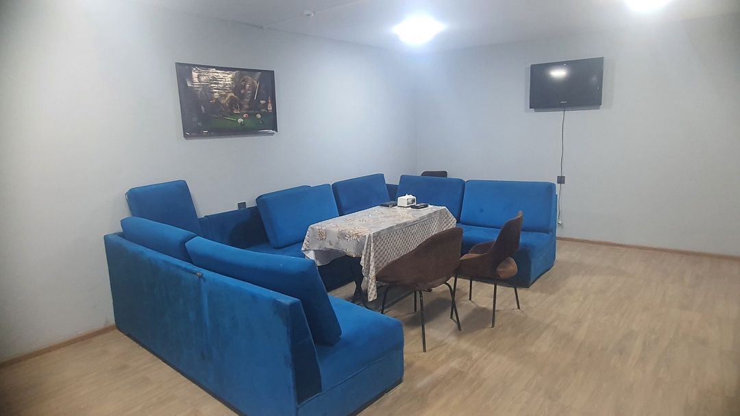 İcarəyə verilir obyekt 330 m² — Əmlak, Bakı (6)
