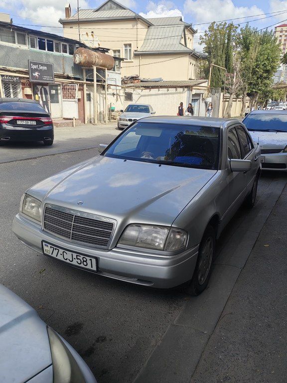 Mercedes C 180, 1.8 L, 1994 il, 465 000 km 77-CJ-581 — Avtomobillər, Bakı