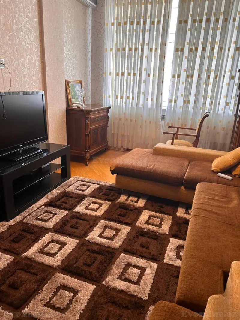 Kirayə verilir 3 otaqlı Mənzil Yeni tikili 82 m² Bakı, Yasamal r., Elmlər Akademiyası m — Mənzil, Bakı (6)