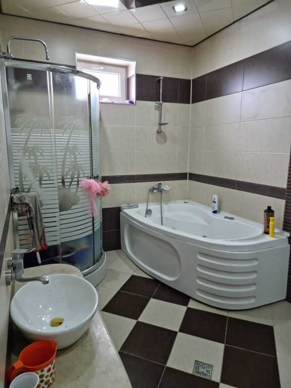 Satılır 7 otaqlı həyət evi/bağ evi 200 m² — Ev, villa, Bakı (9)