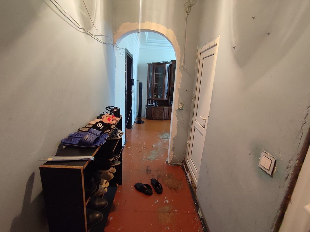 Satılır 2 otaqlı köhnə tikili 60 m² — Mənzil, Bakı (9)