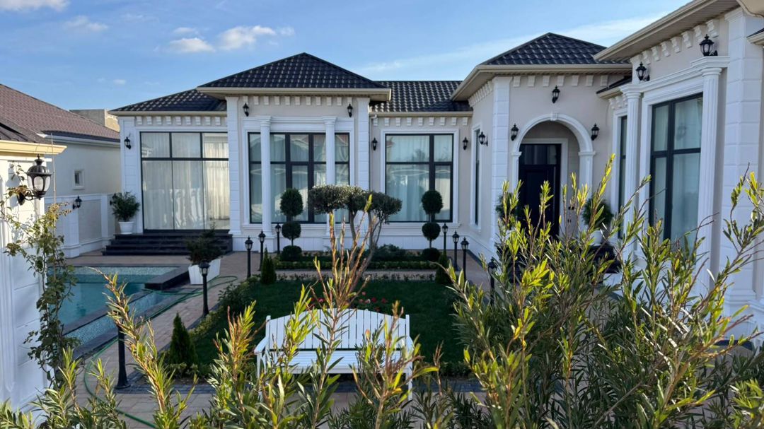 Satılır 5 otaqlı həyət evi/bağ evi 220 m² — Ev, villa, Bakı (4)