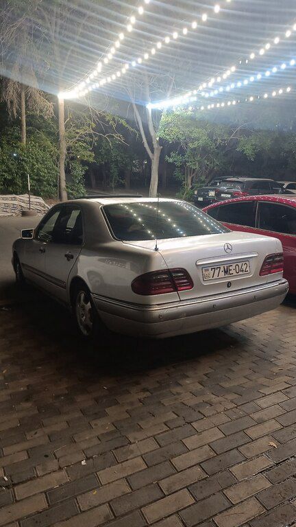 Mercedes E 220, 2.2 L, 1999 il, 400 000 km 77-ME-042 — Avtomobillər, Masallı (2)