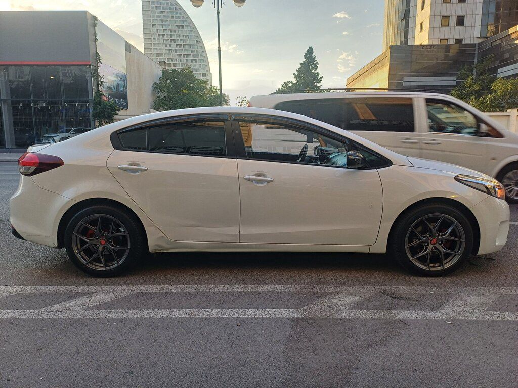 Kia K3, 1.6 L, 2017 il, 188 000 km 77-QB-208 — Avtomobillər, Bakı (5)