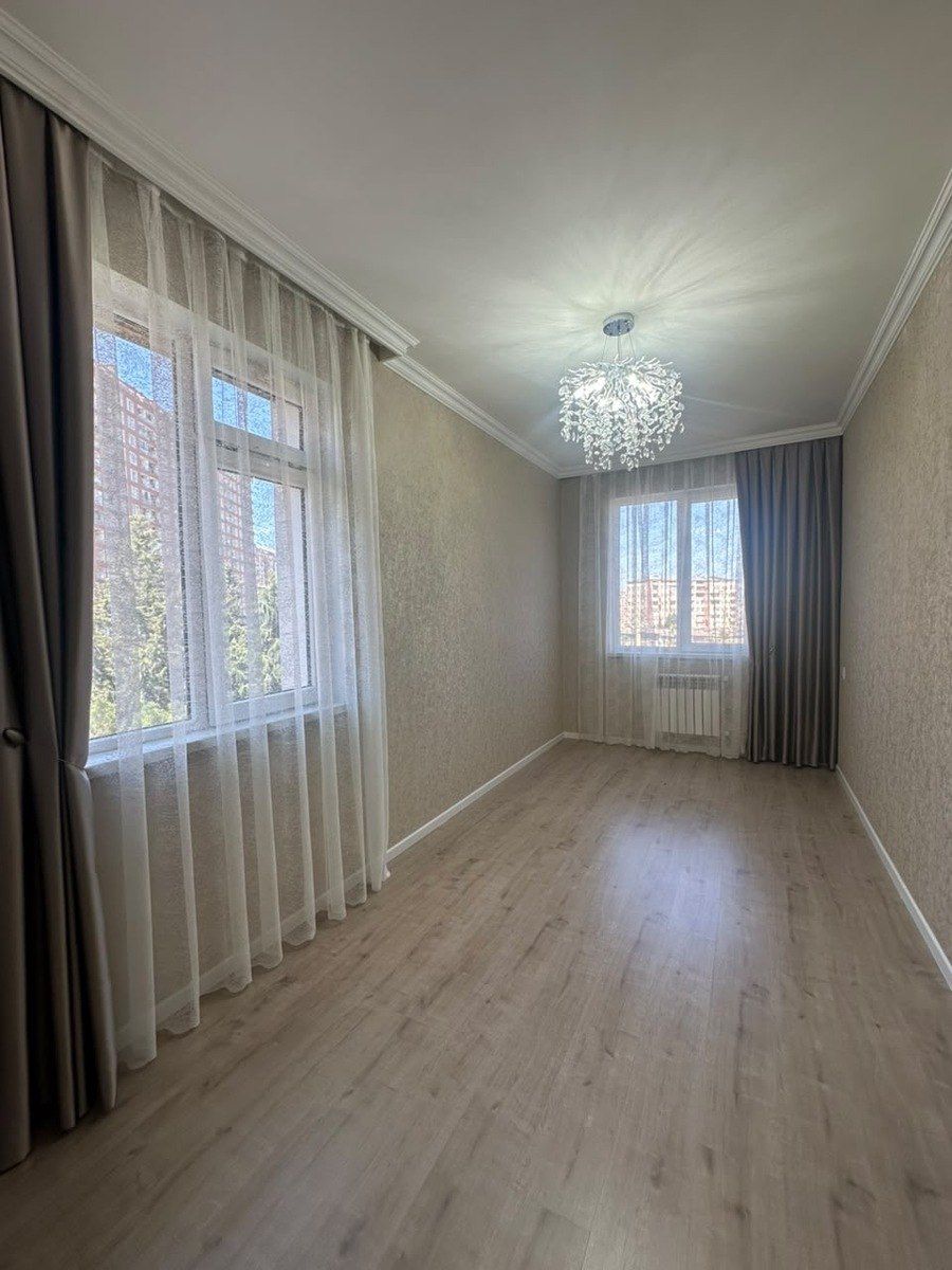 Satılır 2 otaqlı köhnə tikili 58 m² — Mənzil, Bakı (7)