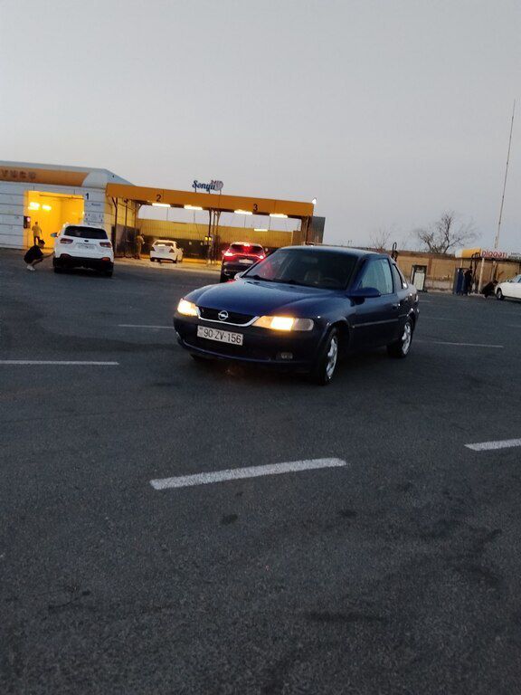 Opel Vectra, 1.8 L, 1996 il, 351 142 km 90-ZV-156 — Avtomobillər, Sumqayıt (9)