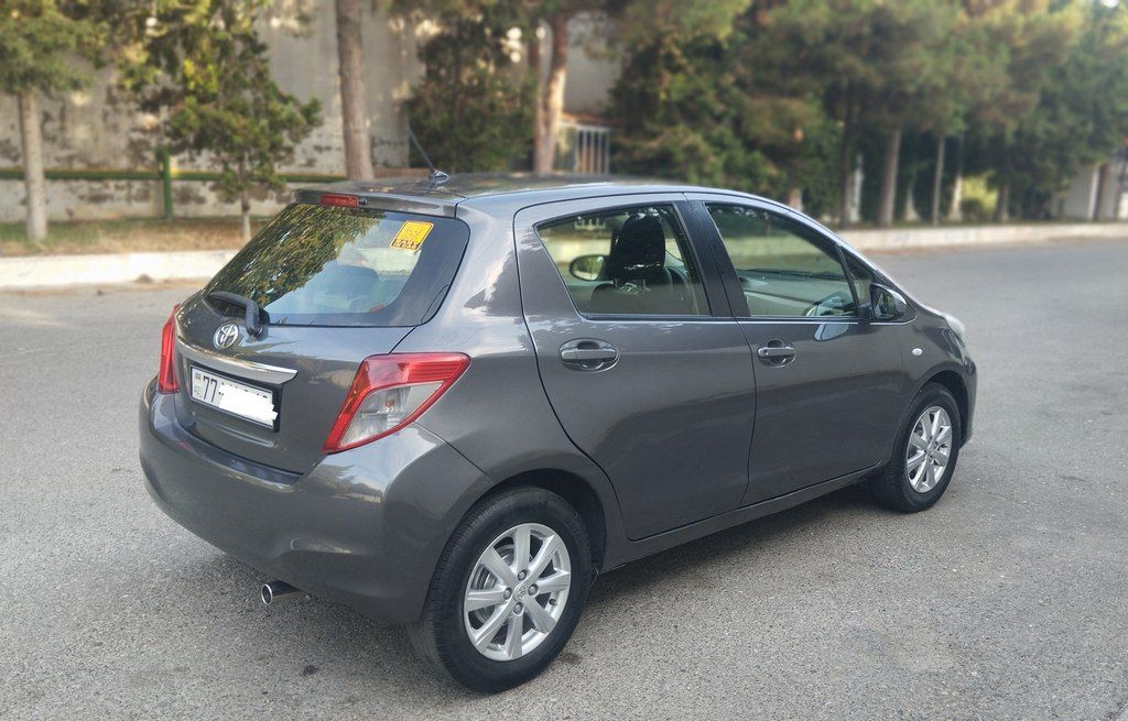 Toyota Yaris, 1.5 L, 2012 il, 350 000 km — Avtomobillər, Bakı (10)